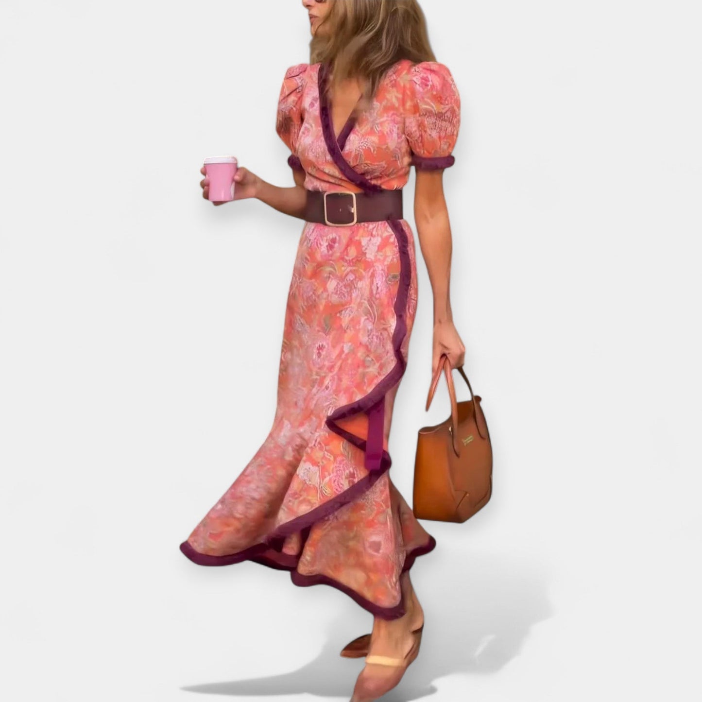 Romantiška Suknelė su Diržu ir Pūkuotomis Detalėmis