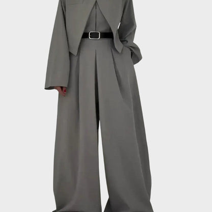 Aritzia - Moteriškas liemenėlės komplektas su švarkeliu – elegantiškas ir modernus