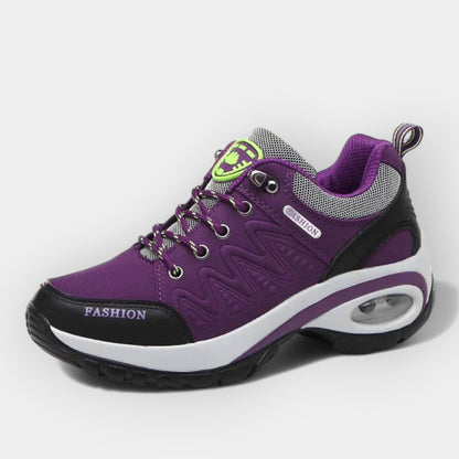 Batai Be Raištelių