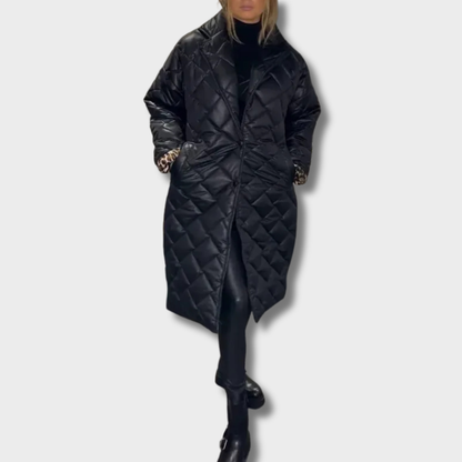 Greta™ – Prabangi Dvipusė Pūkų Striukė