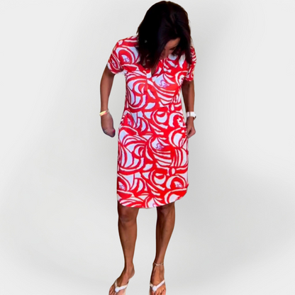 Minkštas Suknelė Su Raštu Ir Trumpomis Rankovėmis