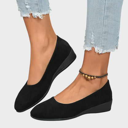 Éliane – Patogios balerinos su platforminiu kulnu