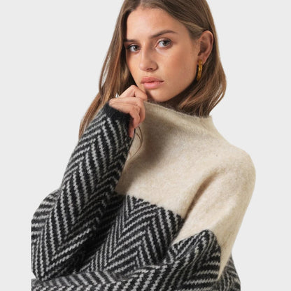 Adelie - Aukštos kokybės megztinis su aukštu kaklu iš prabangios medžiagos