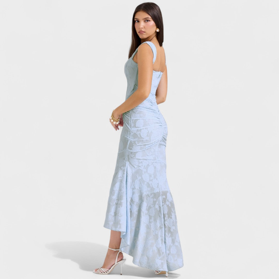 Eduarda - Romantiškos Silueto Suknelė